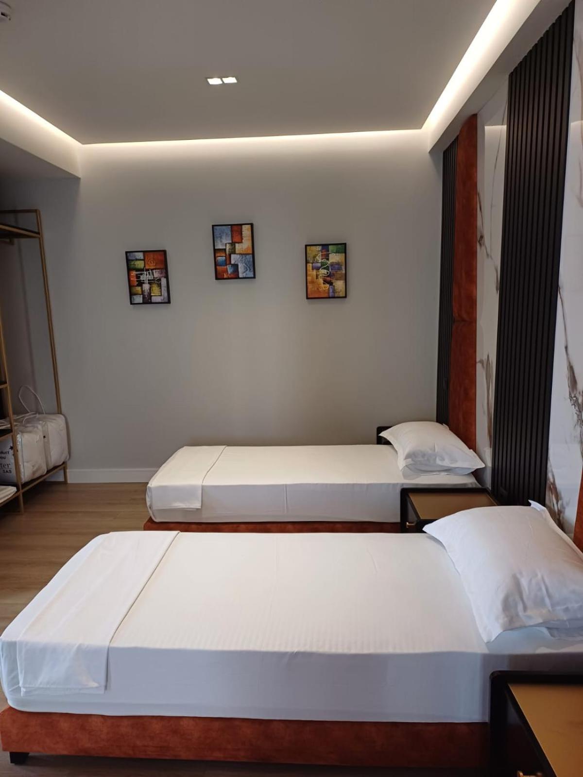 Oxygen Boutique 4* Tirana